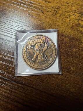 Disneyland 2006 Pirates of the Caribbean Collector Coin Medallion Dead Men Tell